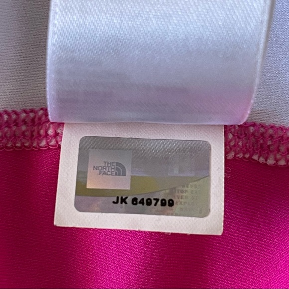 Barbie Pink The North Face Pink White Cap Sleeve Vapor Wick Tee Shirt - Picture 14 of 15